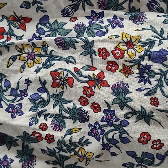 Super cute floral dress - Picture 3 of 5